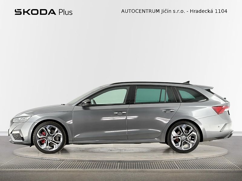 Škoda Octavia (2023) Combi DSG 2.0TSI 180kW RS Chal - fotka 3 z 34