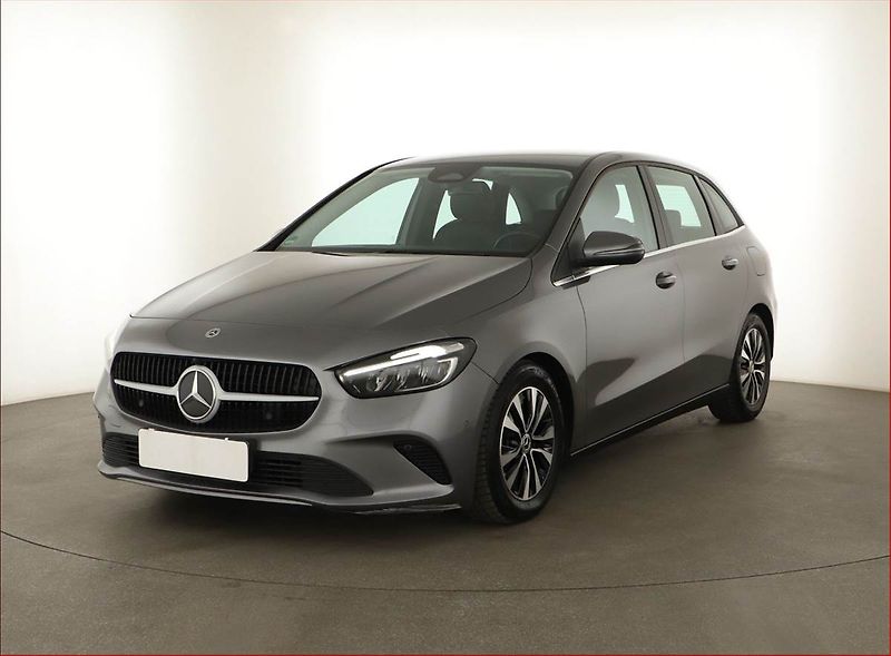 Mercedes-Benz Třídy B (2023) B 200 d - fotka 2 z 20