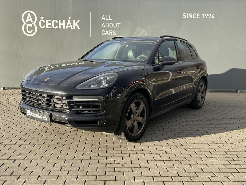 Porsche Cayenne (2018) 3.0i*V6*250KW*E-Hybrid - fotografie inzerátu