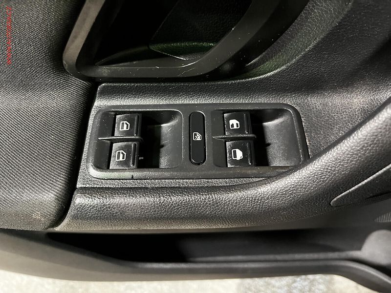 Škoda Fabia (2010) 1.2 TSI, ČR, Elegance - fotka 12 z 15
