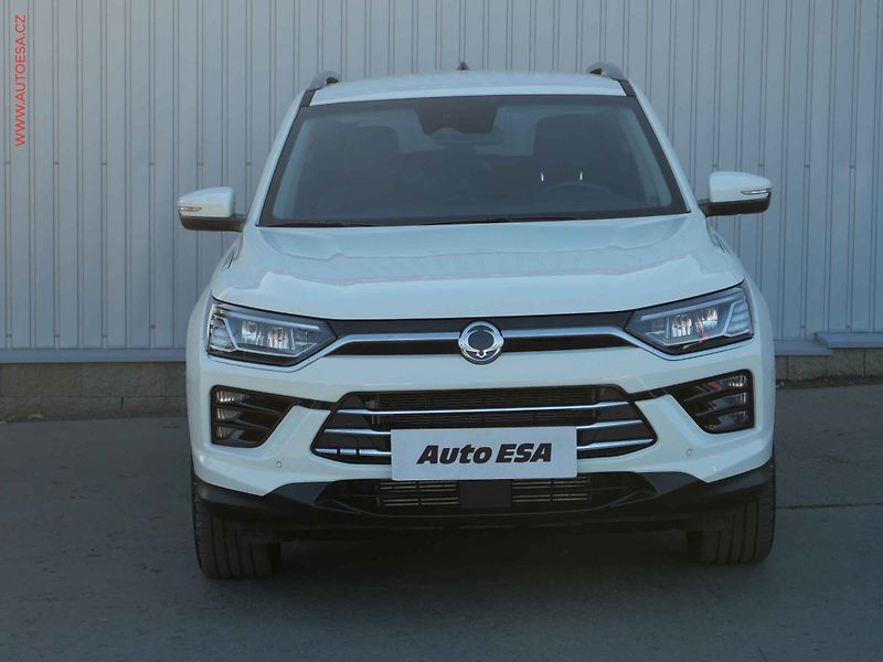 SsangYong Korando (2025) 1.5 T-GDi, 1.maj,ČR, AT, LED - fotka 2 z 29