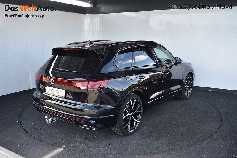 Volkswagen Touareg (2026) R-Line 3.0TDI 210kW Final Edit - fotka 2 z 34