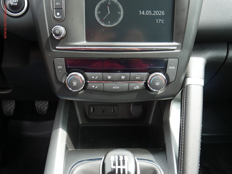 Renault Kadjar (2015) 1.6 dCi 4x4, ČR, AC, TZ, navi - fotka 14 z 18