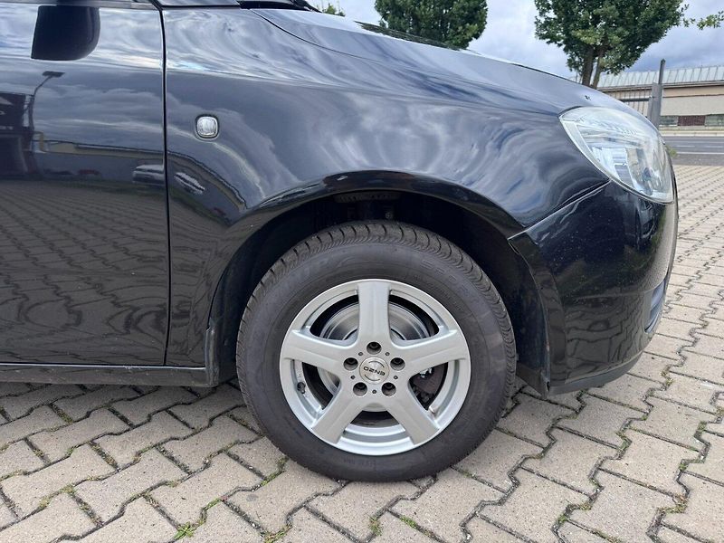 Škoda Fabia (2010) 1,4i 16V 63 KW 2.MAJ KILOMETRY - fotka 18 z 50