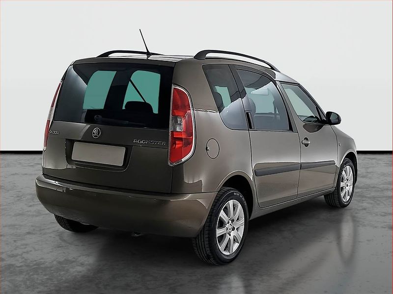 Škoda Roomster (2013) 1.2 12V, Serv.kniha - fotka 5 z 18