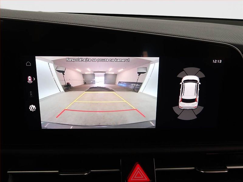 Kia Niro (2023) EV, SoH 100% - fotka 18 z 22