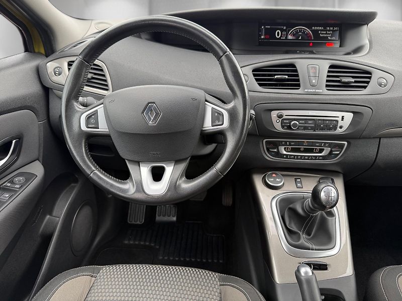 Renault Scénic (2016) 1,2 TCe 85 kW Xmod 1.maj - fotka 15 z 24