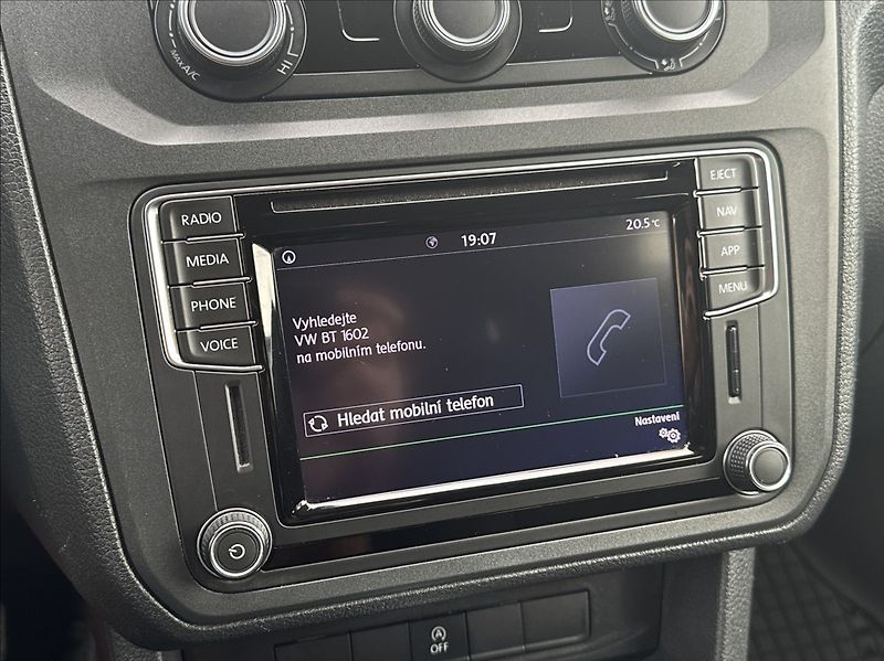Volkswagen Caddy 2,0 TDI 102PS  Maxi Trend-7 DS - fotka 33 z 52