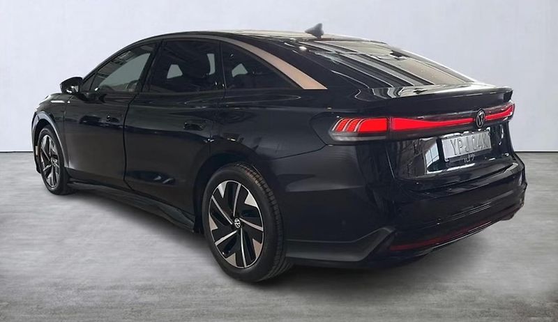 Volkswagen ID.7 Pro Masáž 360kam HuD Matrix - fotka 2 z 19