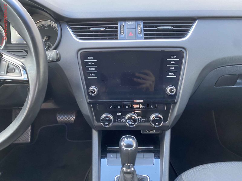 Škoda Octavia (2018) 2.0 TDi, Style, DSG - fotka 12 z 18