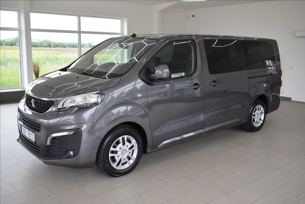 Peugeot Traveller 2,0 HDi, 8-míst, NAVIGACE