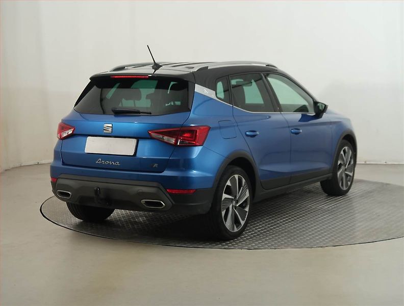 Seat Arona (2022) FR 1.0 TSI, Serv.kniha, Kůže - fotka 5 z 13