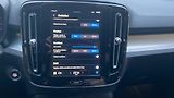 Volvo XC40 CORE, B3 FWD, 120+10 kW / 163+ - náhled 22