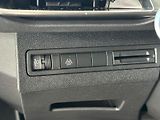 Peugeot 3008 1.2 i,AllurePack,aut,ČR,DPH - náhled 21