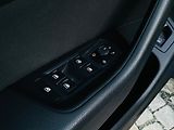 Volkswagen Passat 2.0TDI AUTOMAT KAMERY SERVISKA - náhled 32
