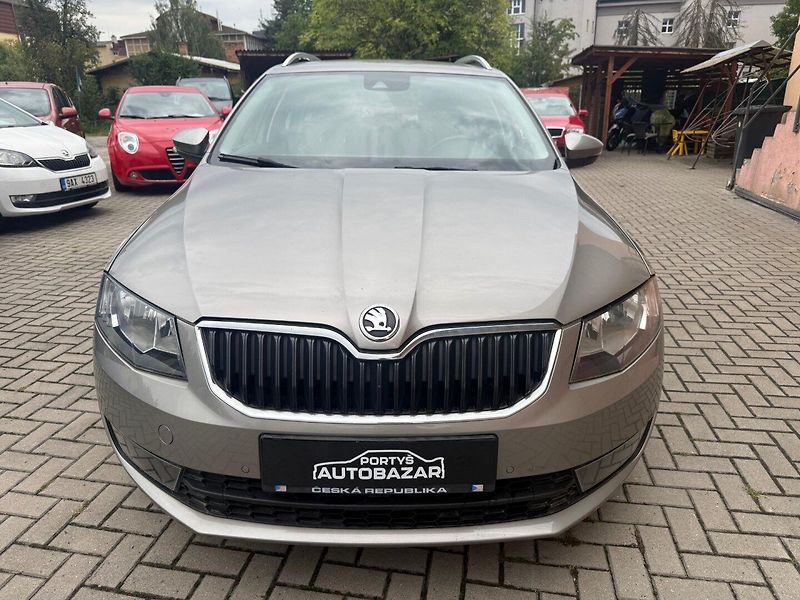 Škoda Octavia (2015) 1.6 TDI Greenline - Max výbava - fotka 6 z 16