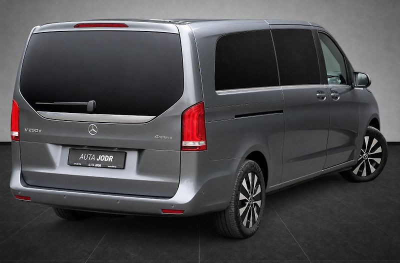 Mercedes-Benz Třídy V V250d XL 4Matic, ČR, 8 míst - fotka 5 z 32