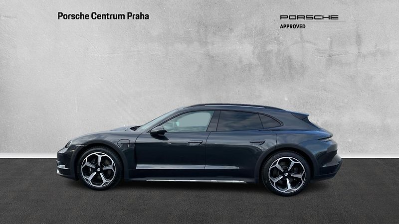 Porsche Taycan 4 Cross Turismo - fotka 3 z 30