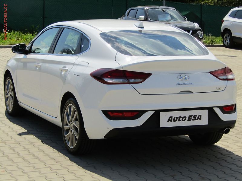 Hyundai i30 (2019) 1.4T-GDI, ČR, servis.kniha - fotka 4 z 24