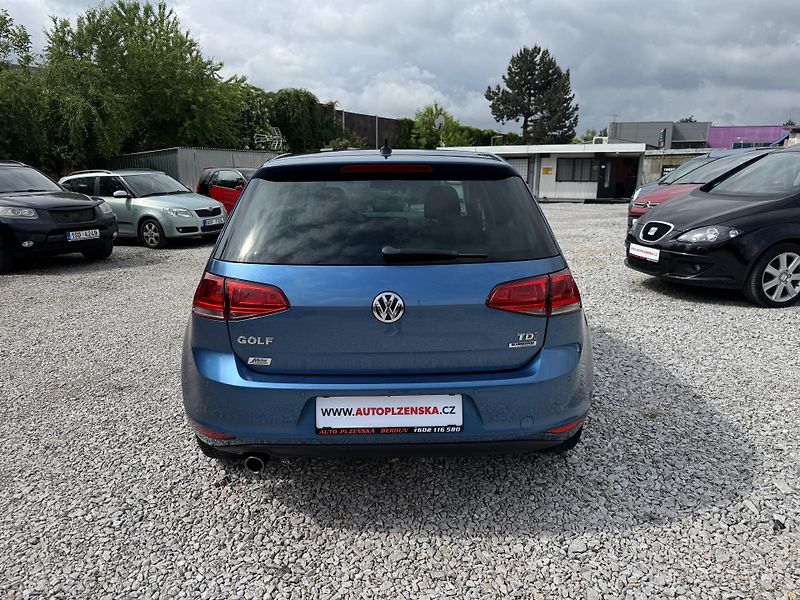 Volkswagen Golf (2015) 1.6TDi,DSG,rezervace - fotka 5 z 49