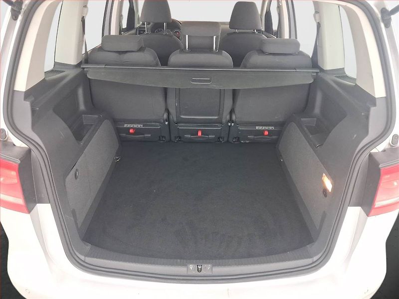 Volkswagen Touran (2015) 1.6 TDI, Automat, Tempomat - fotka 14 z 16