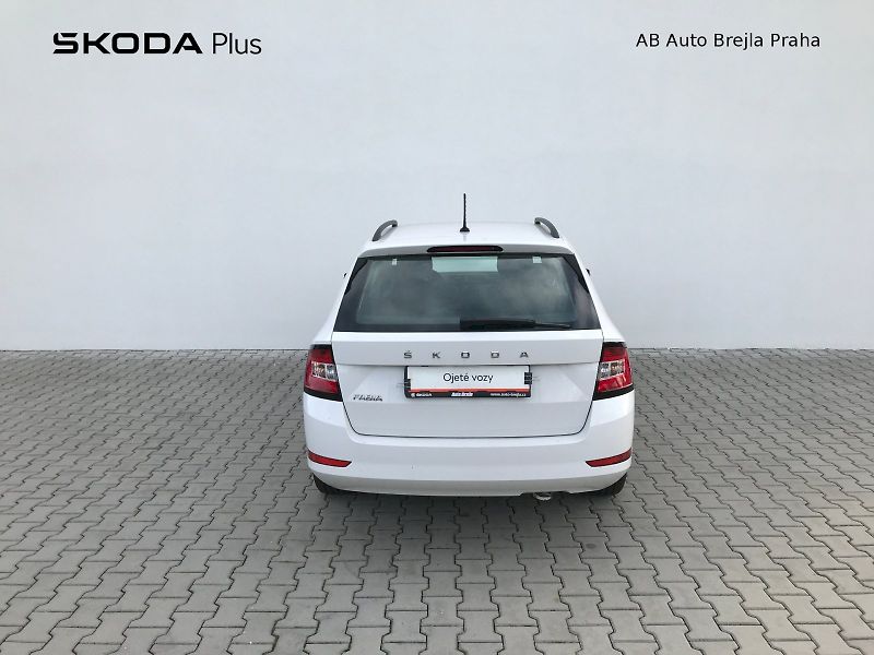 Škoda Fabia (2022) COM AMB TS 70/1.0 M5F - fotka 8 z 23