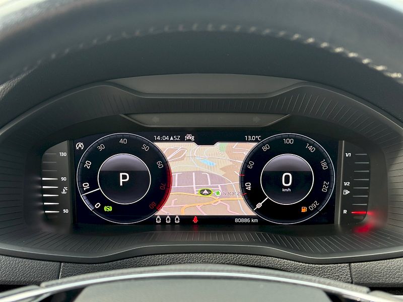 Škoda Karoq (2021) 1.5 TSI 110 kW DSG Style Plus - fotka 15 z 26
