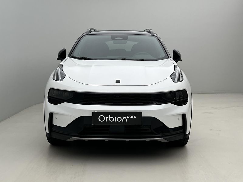 Lynk & Co 01 (2026) MORE PHEV AUT CZ 1.maj - fotka 14 z 55