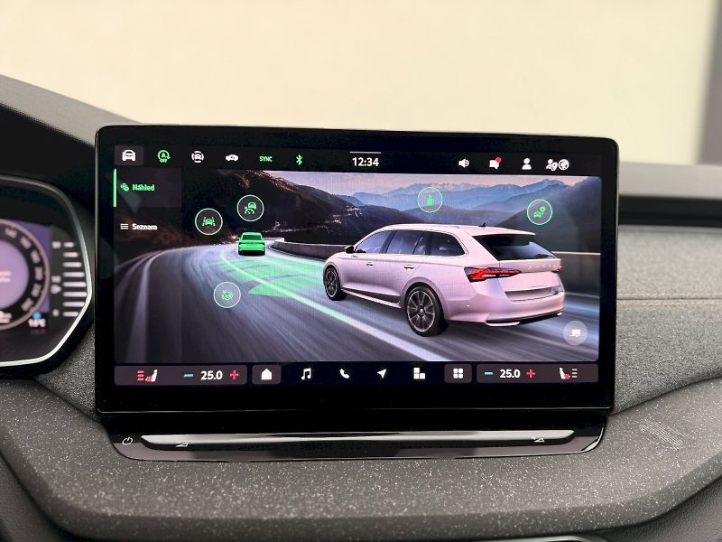 Škoda Octavia (2025) COMBI TOP SELECTION 1,5 TSI M- - fotka 26 z 32
