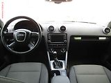 Audi A3 (2009) 1.4 TFSi, 1.maj, AC, park - náhled 8