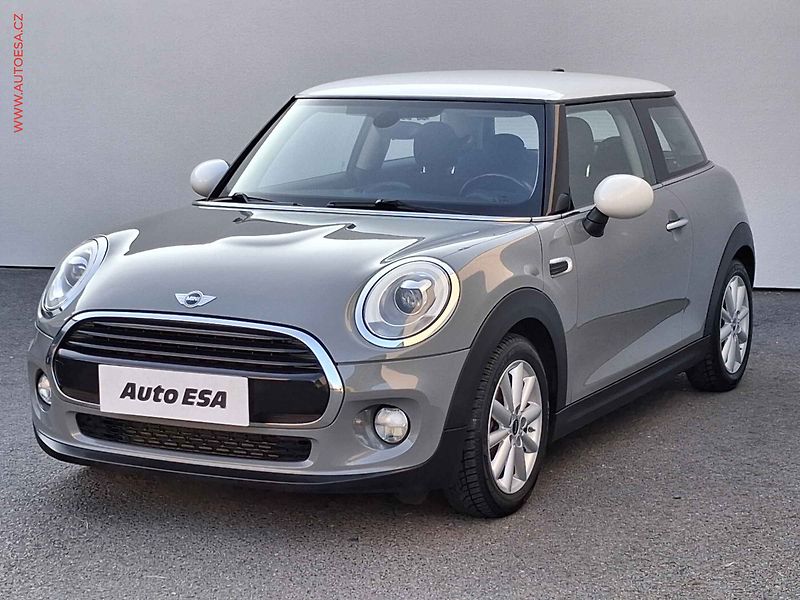 Mini Cooper (2017) 1.5i, LED, AC, temo - fotka 3 z 14