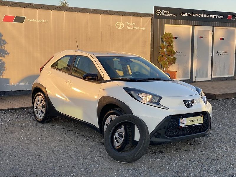 Toyota Aygo 1.0i, ČR, Comfort, automat,DPH - fotka 1 z 15