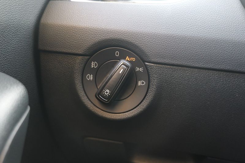 Škoda Octavia 1.4 TSI 110 kW DSG Tažné CarPl - fotka 23 z 34