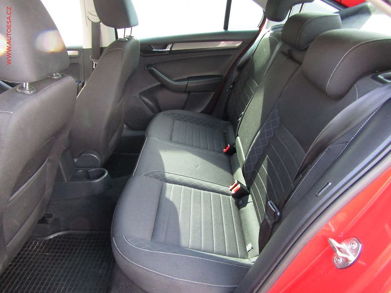 Škoda Rapid (2019) 1.0 TSi, ČR, Style, bixen - fotka 10 z 20