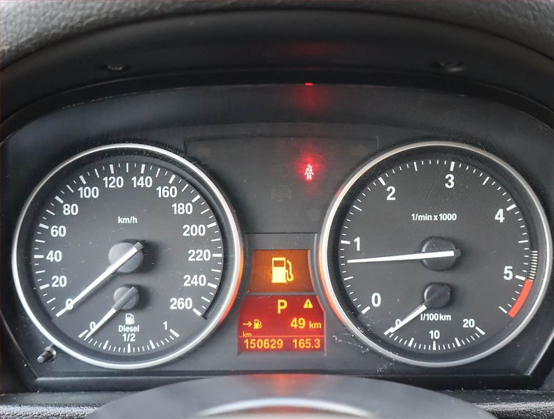 BMW X1 (2014) M Sport sDrive20d, 4X4 - fotka 11 z 19
