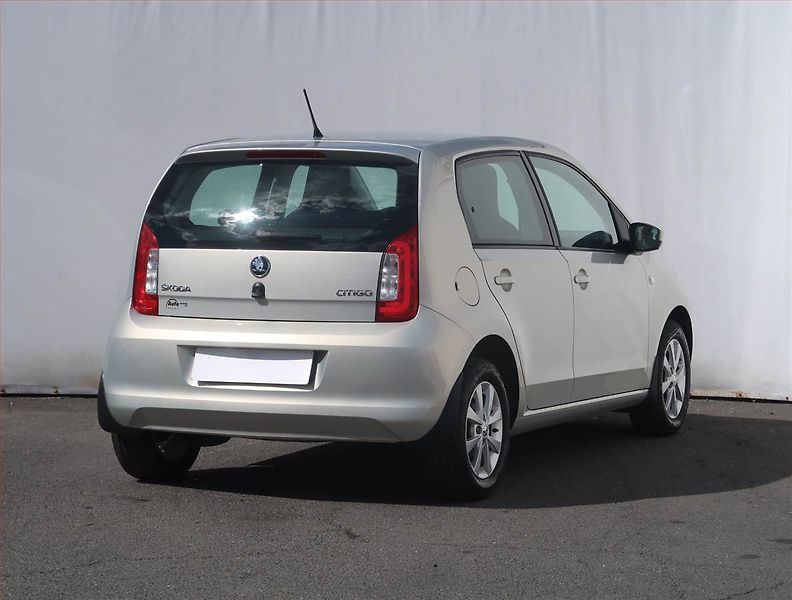 Škoda Citigo (2014) Elegance 1.0 MPI - fotka 5 z 16