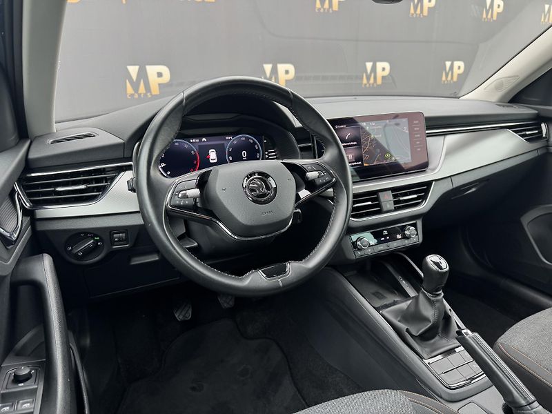 Škoda Kamiq (2021) 1.0TSi MAN Style, Virtual, DPH - fotka 12 z 41