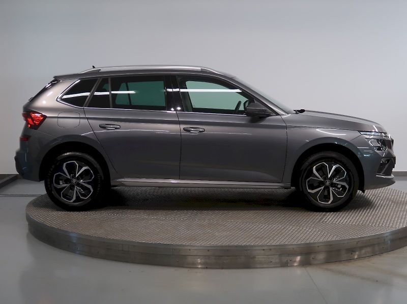 Škoda Kamiq (2025) TOP SELECTION 1.0TSI 85KW - fotka 8 z 41