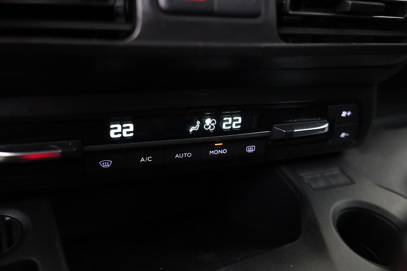 Peugeot Rifter - fotka 24 z 33