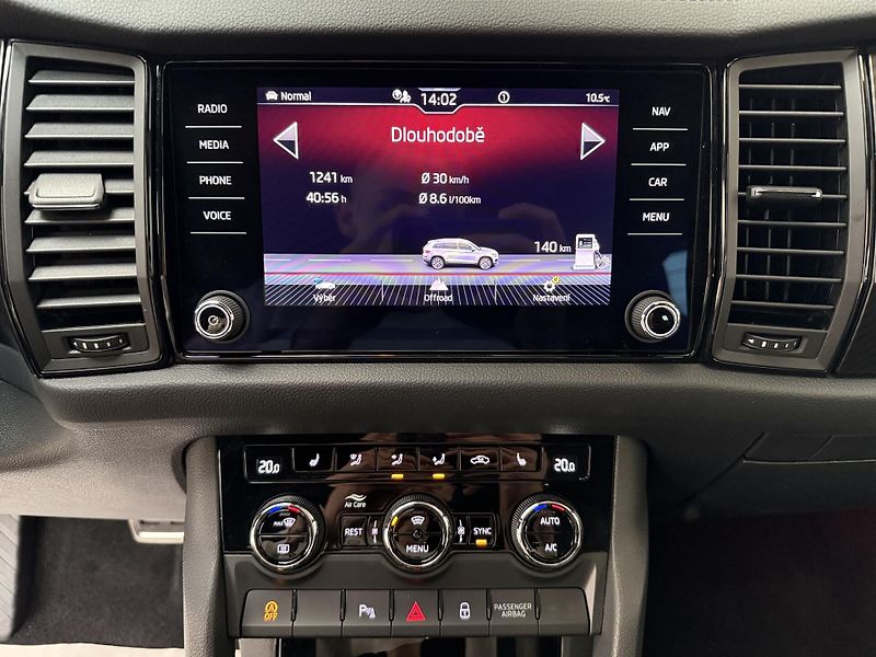 Škoda Kodiaq 2.0 TDI 147 kW Sportline 4x4 D - fotka 7 z 15