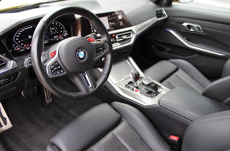 BMW M3 Competition M xDrive Sedan - fotka 4 z 26