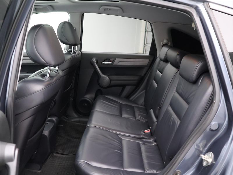 Honda CR-V 2,0 i 110kW 4x4 Exekutive CZ - fotka 14 z 32