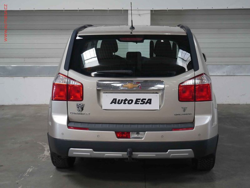 Chevrolet Orlando (2011) 1.8i, ČR, autoAC, tažné - fotka 5 z 19