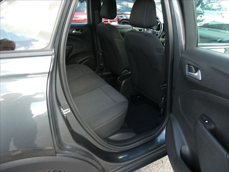 Opel Crossland X 1,2 Turbo 96kW po servise,2maj - fotka 21 z 46