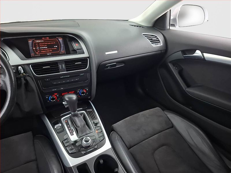 Audi A5 (2008) 3.2 FSI, Automat, Navi, Xenony - fotka 8 z 19