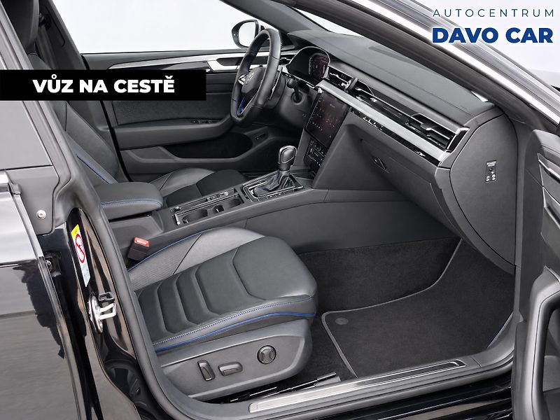 Volkswagen Arteon 2,0 R 235kW 4M DSG DPH - fotka 3 z 12