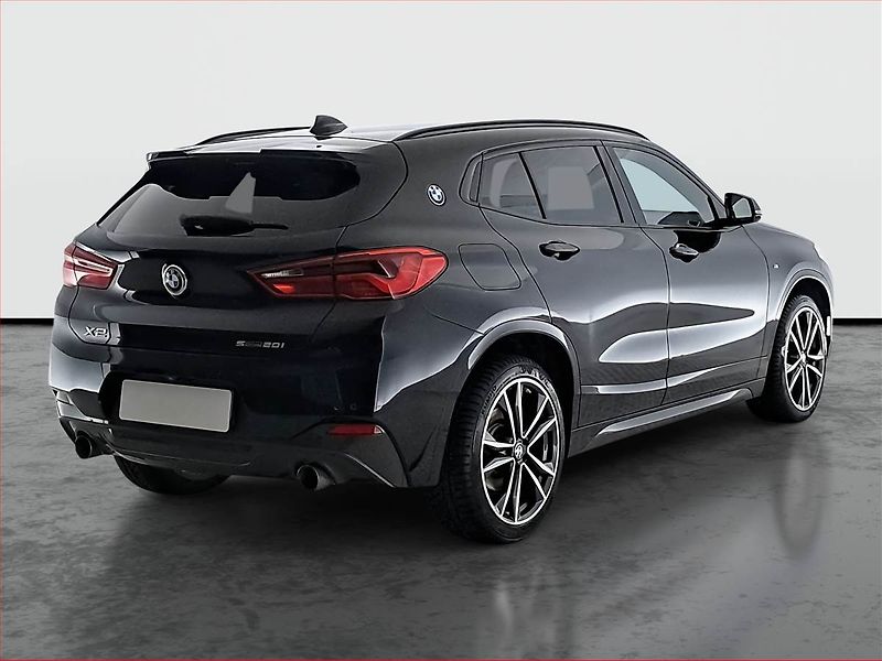 BMW X2 (2019) M Paket sDrive20i, Automat - fotka 5 z 18