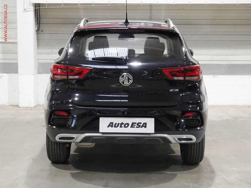 MG ZS (2024) 1.5, ČR, servis.kniha - fotka 5 z 22