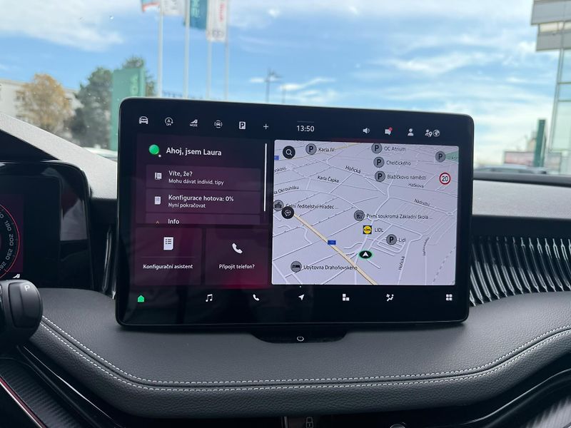 Škoda Superb Sportline 2.0TSI 150kw DSG - fotka 12 z 27