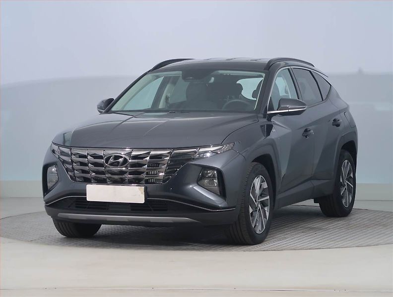 Hyundai Tucson (2021) Comfort 1.6 T-GDI 48V MHEV - fotka 2 z 18